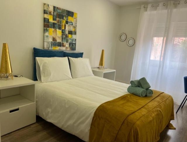 Fantastic 1 Bedroom Apartment At Roma Avenue - 1B Лиссабон Экстерьер фото