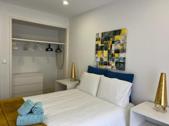 Fantastic 1 Bedroom Apartment At Roma Avenue - 1B Лиссабон Экстерьер фото